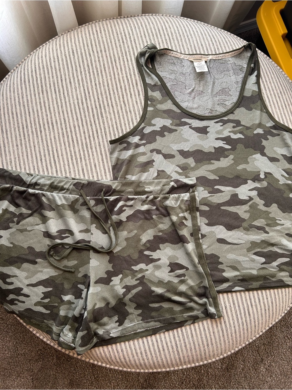 Lucky Brand Blue and White Set and Camo Set - Picture 4 of 7